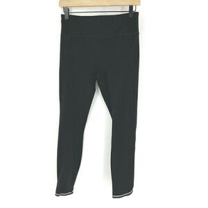 Athleta Tight Run Free 7/8 Pockets